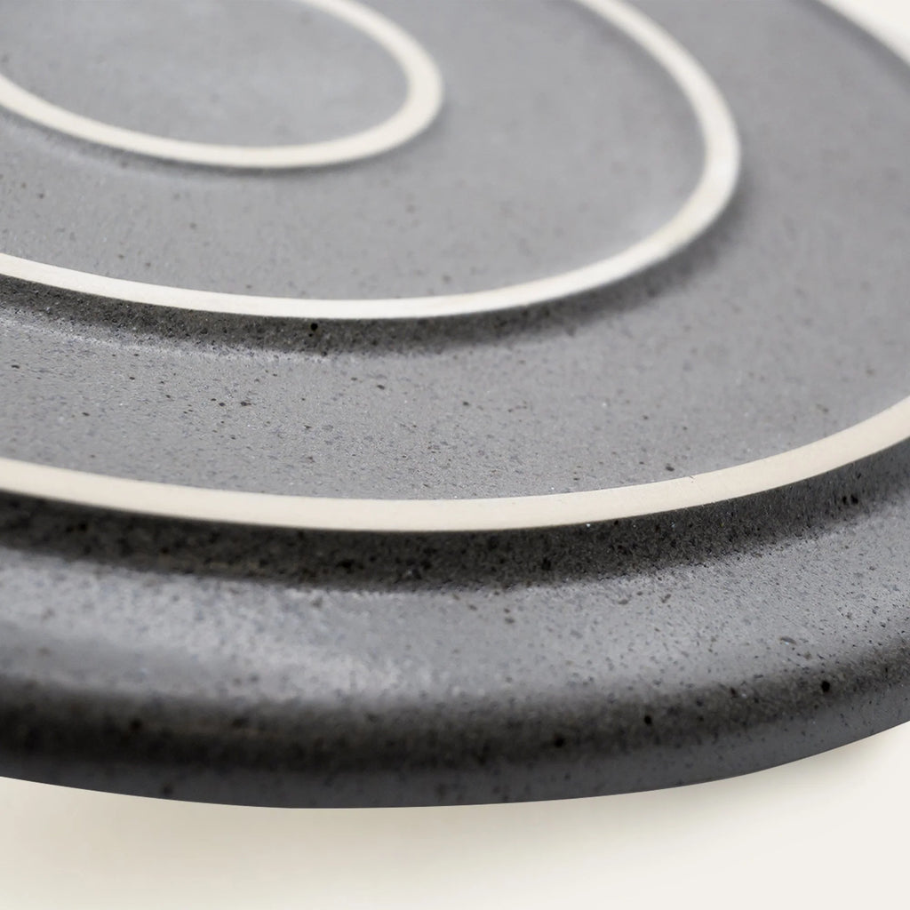 Ddoria Stoneware Dinner Plate (Granite Grey)